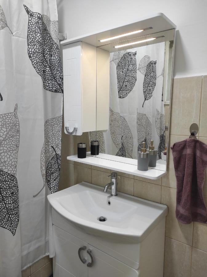Welcome Apartman Tuzla Exterior photo
